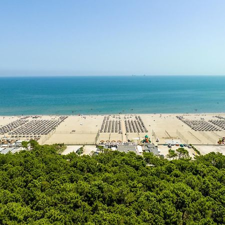 Hotel Columbia มารีนาโรเมอา ภายนอก รูปภาพ